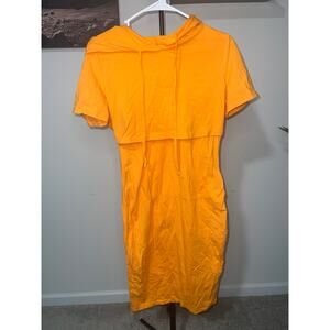 Orange short-sleeve maternity nursing hoodie dress sz S